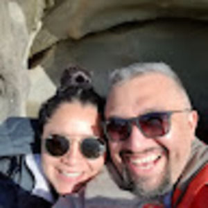 Meet your Posher, Abril